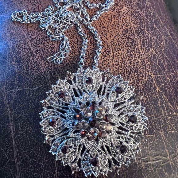 Camrose & Kross JBK Elegant Silver Sparkling Pendant/brooch - Picture 5 of 6